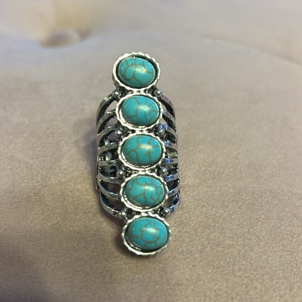 Brand new long adjustable ring with blue/green stones - Picture 3 of 4